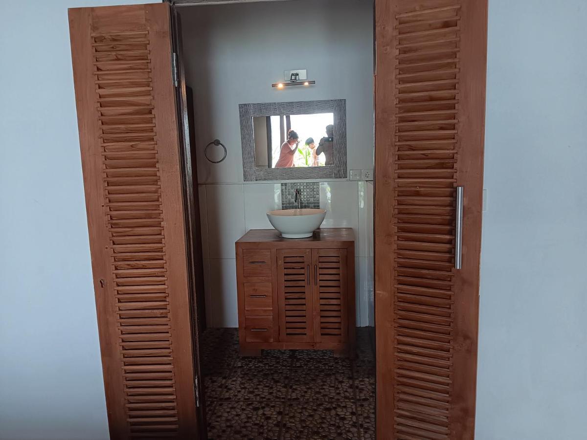 אמד Adore Guesthouse מראה חיצוני תמונה