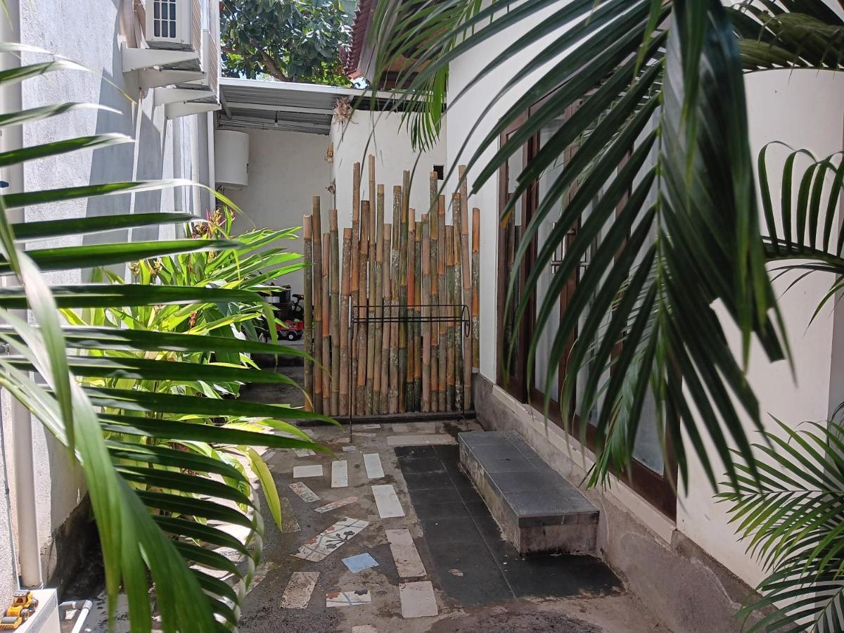 אמד Adore Guesthouse מראה חיצוני תמונה