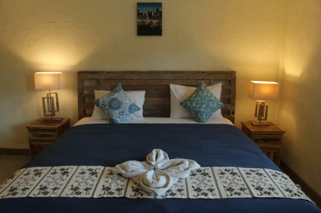 אמד Adore Guesthouse מראה חיצוני תמונה