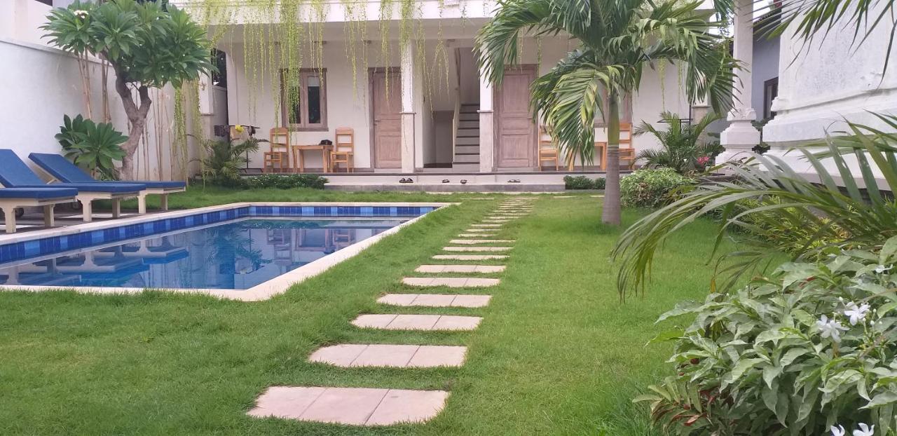 אמד Adore Guesthouse מראה חיצוני תמונה